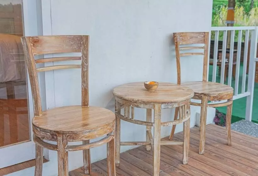 ペンション Santya Loka Lodge & Twin Waterfall