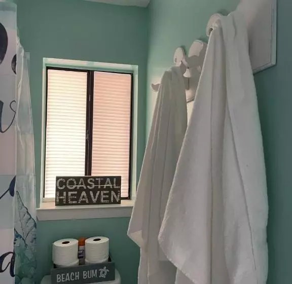 Sunset Harbor The Palms