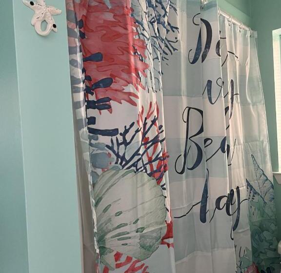 Sunset Harbor The Palms