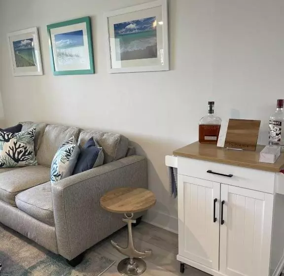 Sunset Harbor The Palms