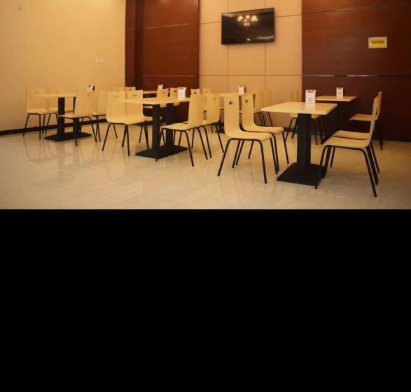 בית מלון כפרי Chengdu Luhu