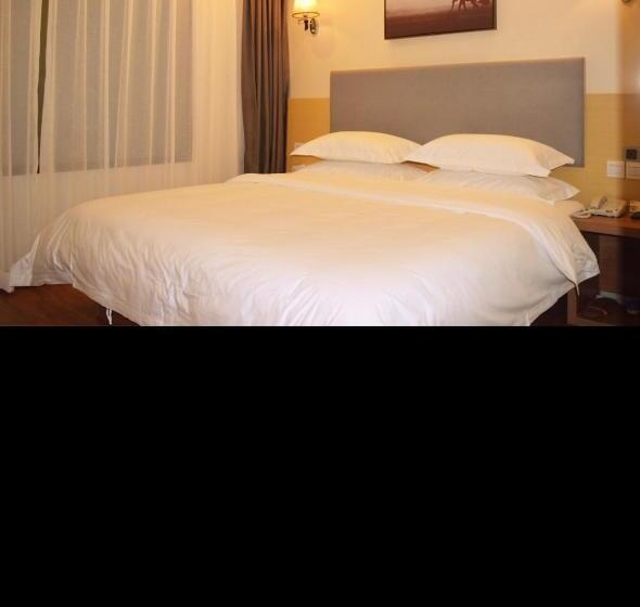 בית מלון כפרי Chengdu Luhu