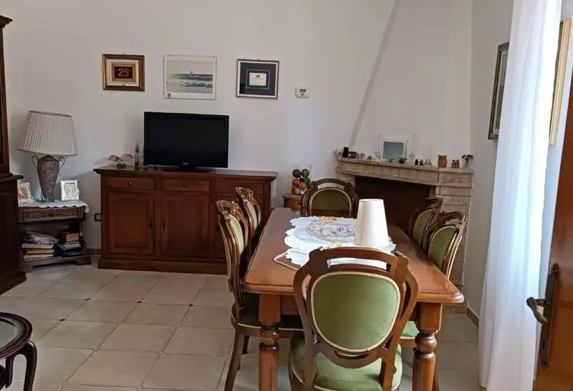 ベッドアンドブレックファースト Casa Nira Sardegna