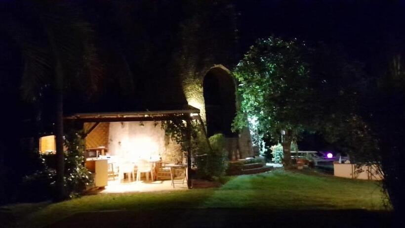 تختخواب و صبحانه Chambres D Hotes Du Moulin De Saint Félix Chambre Iguana