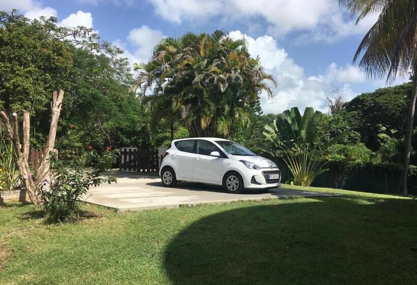 تختخواب و صبحانه Chambres D Hotes Du Moulin De Saint Félix Chambre Iguana