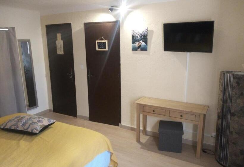 住宿加早餐 Chambres D Hôtes L Amphitryon 5 Chambres