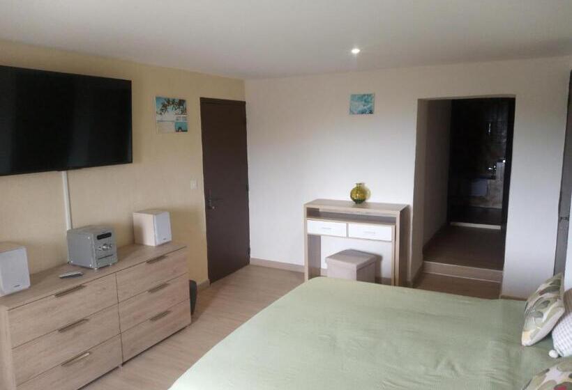 住宿加早餐 Chambres D Hôtes L Amphitryon 5 Chambres