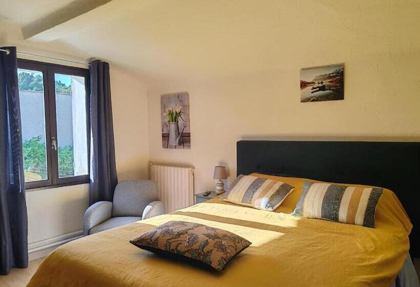 住宿加早餐 Chambres D Hôtes L Amphitryon 5 Chambres