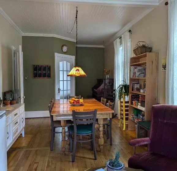 Aamiaismajoitus (B&B) Gîte Victoria Rimouski