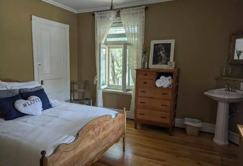 Aamiaismajoitus (B&B) Gîte Victoria Rimouski