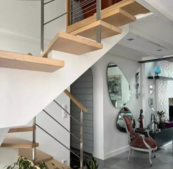 ベッドアンドブレックファースト Maison Serenity Aytre