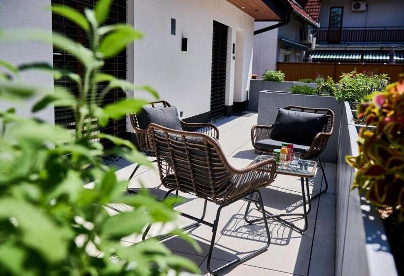 Grandis Premium Apartments