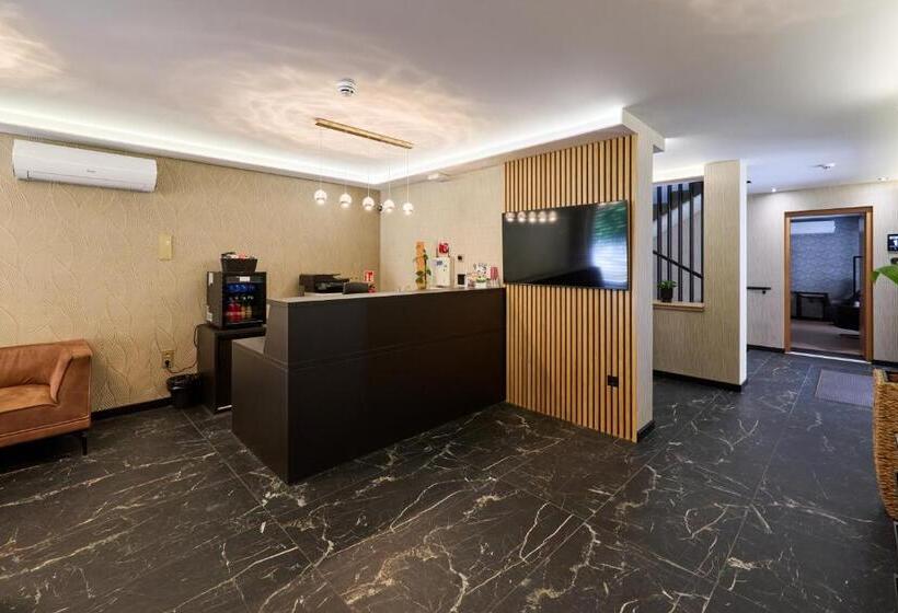 Grandis Premium Apartments