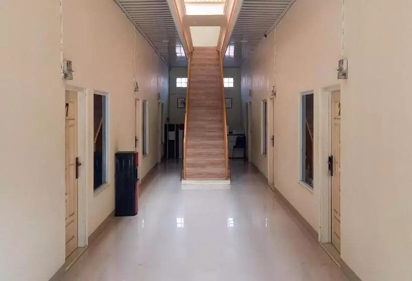 Hotelli Aroel Homestay Mitra Reddoorz