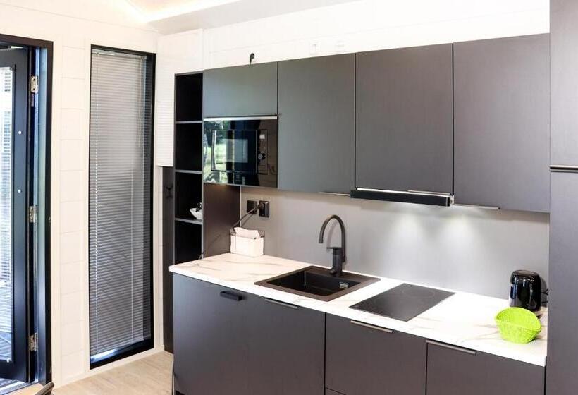 בית מלון כפרי Bomila Resort