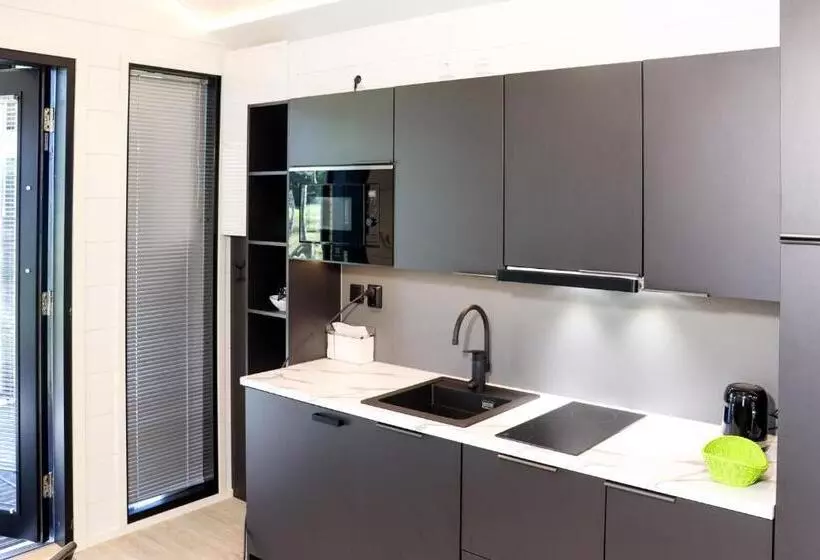 Hotelli Bomila Resort