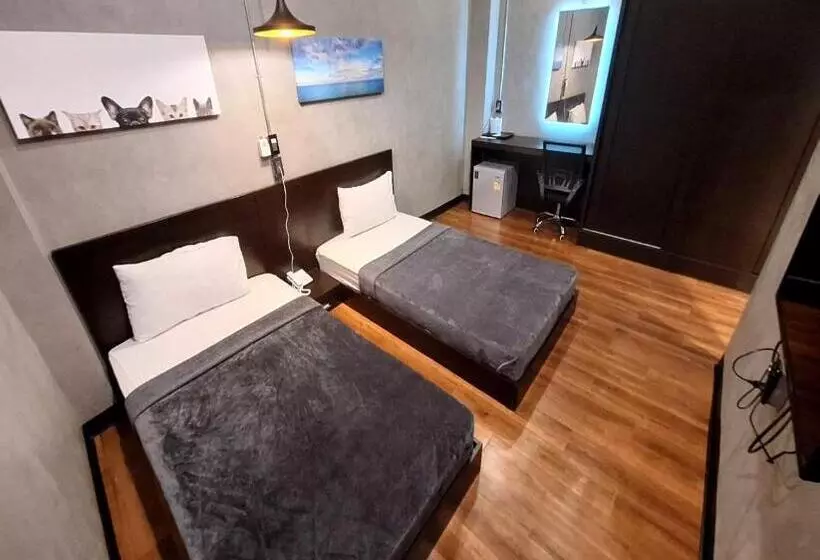 ホテル Capital O 75512 Loft Residence  Suphanburi