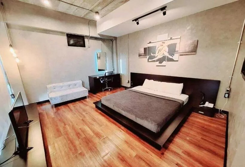 ホテル Capital O 75512 Loft Residence  Suphanburi