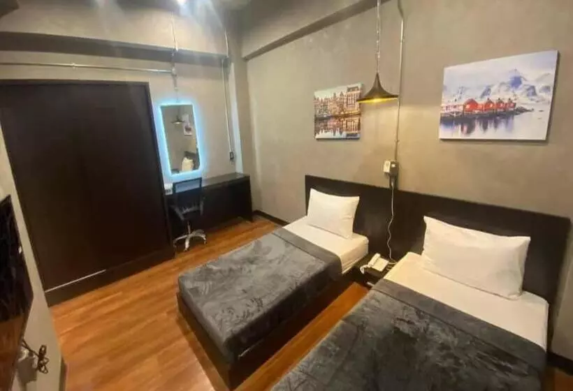 ホテル Capital O 75512 Loft Residence  Suphanburi