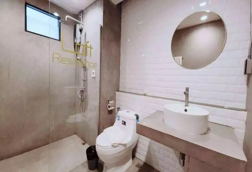 ホテル Capital O 75512 Loft Residence  Suphanburi