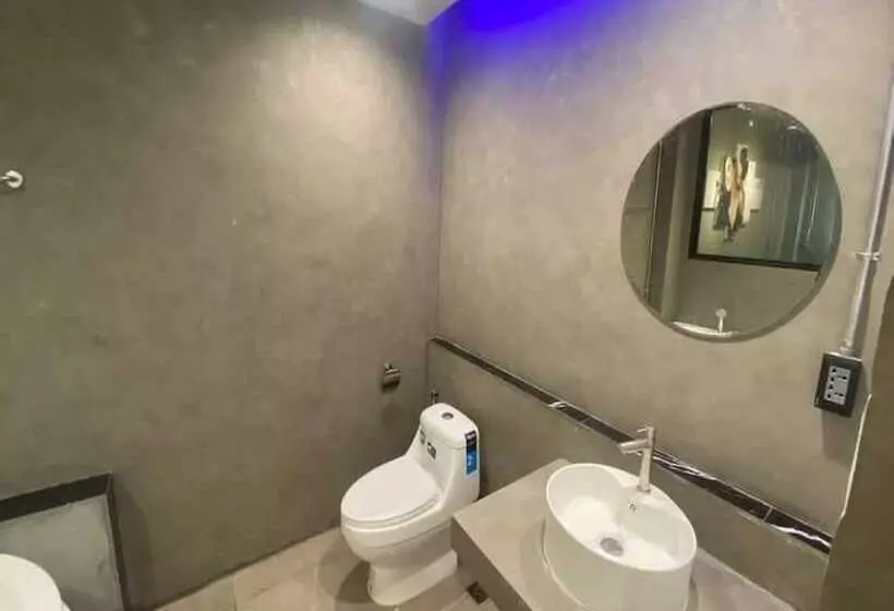 ホテル Capital O 75512 Loft Residence  Suphanburi