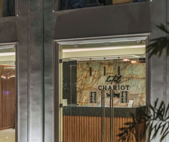 Hotel Chariot