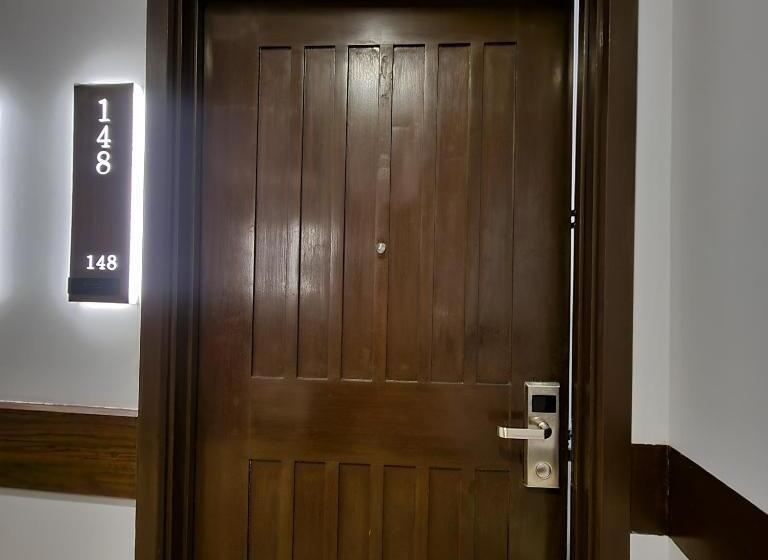 فندق Homey Deluxe Room, Privately Owned At The Forest Lodge By Mist And Pine