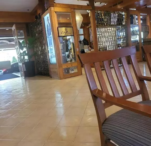 ホテル Homey Deluxe Room, Privately Owned At The Forest Lodge By Mist And Pine
