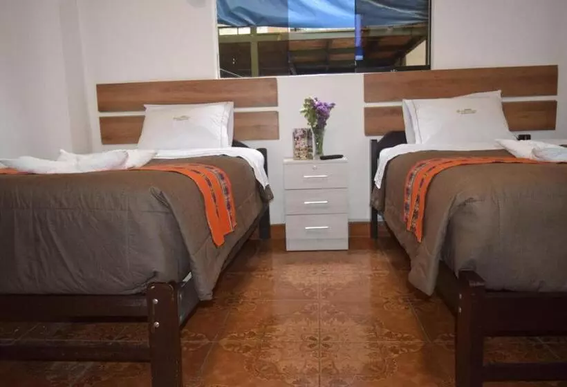 ホテル Hostal Valle Dorado 103