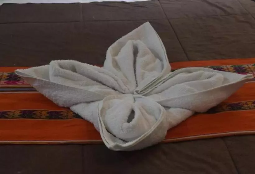 ホテル Hostal Valle Dorado 103