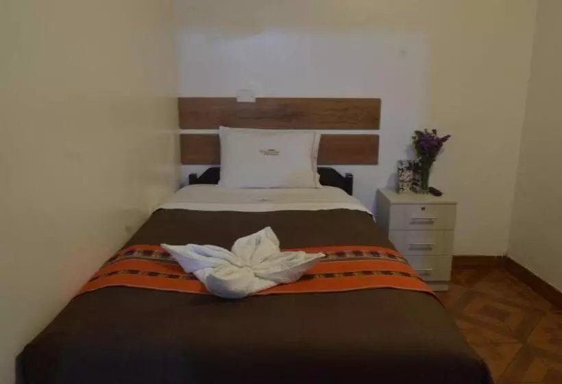 ホテル Hostal Valle Dorado 103