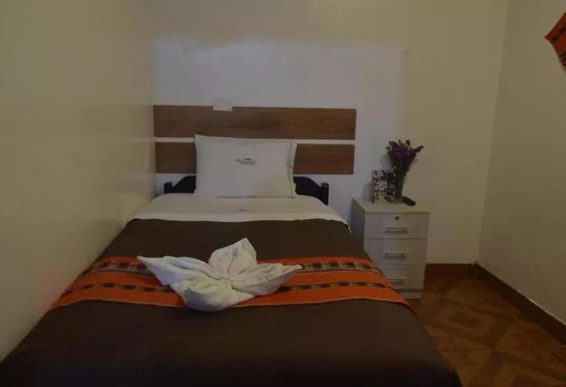 ホテル Hostal Valle Dorado 103
