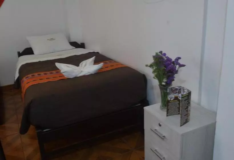 ホテル Hostal Valle Dorado 103