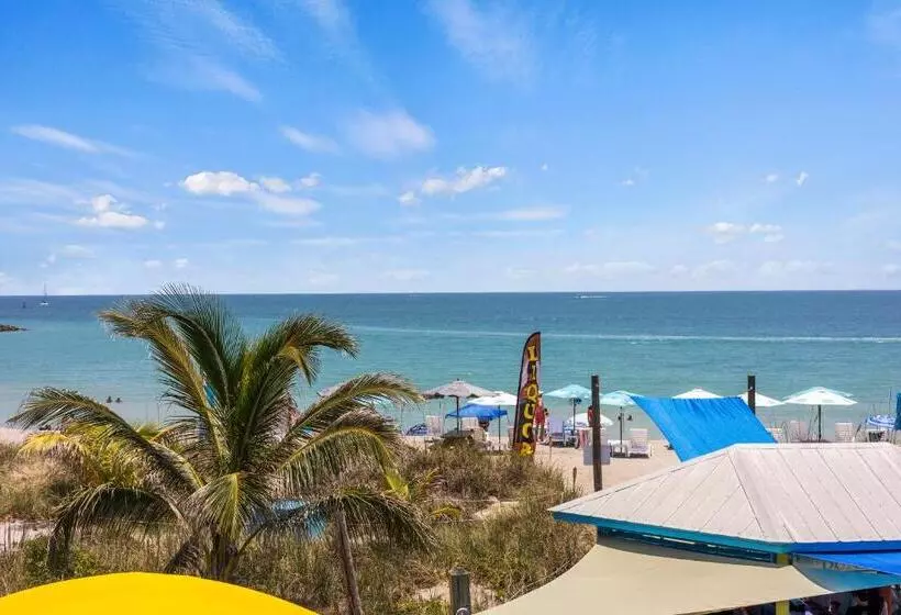 هتل Oceanfront Inn Suite, Ocean And Inlet Views, King Bed, #12