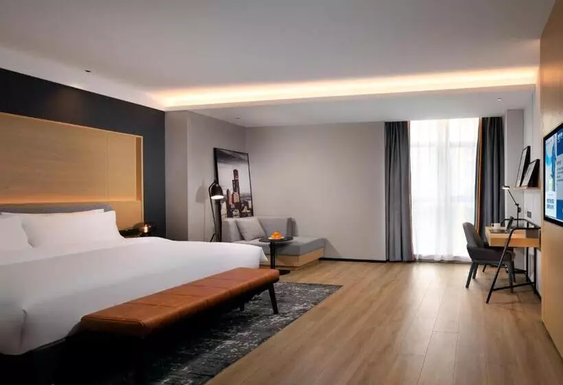 هتل Park Inn By Radisson, Nanchang Honggutan Wanda Plaza Twin Towers