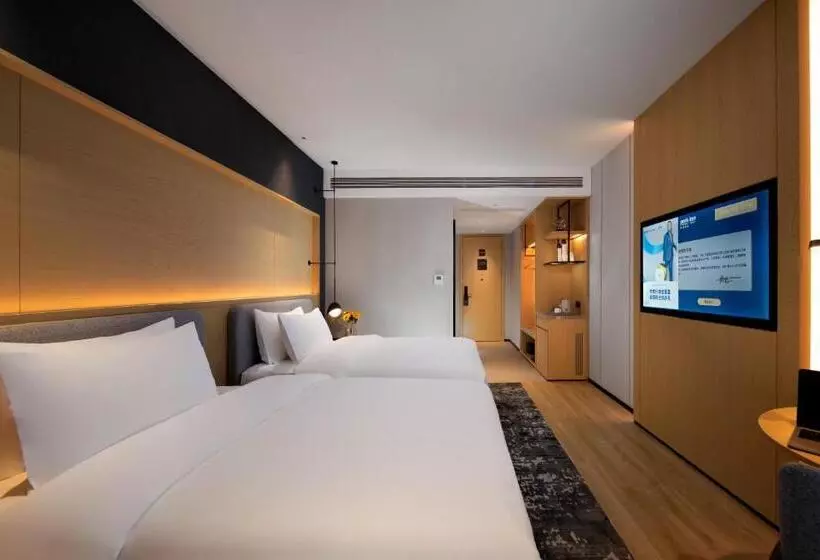 هتل Park Inn By Radisson, Nanchang Honggutan Wanda Plaza Twin Towers