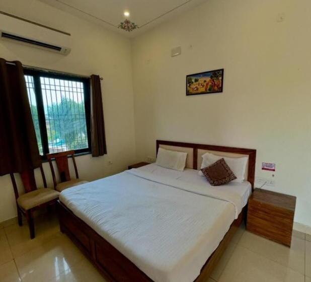 فندق Shrigo Mount Down Resorts, Mount Abu