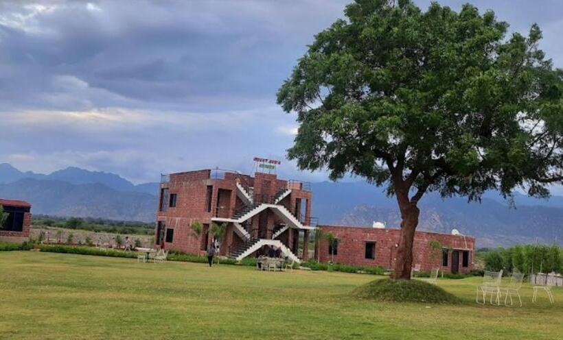 فندق Shrigo Mount Down Resorts, Mount Abu