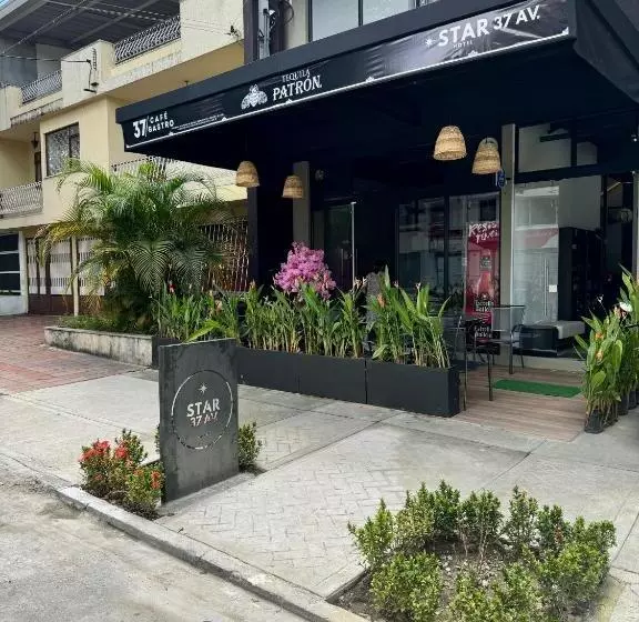 هتل Star Av 37
