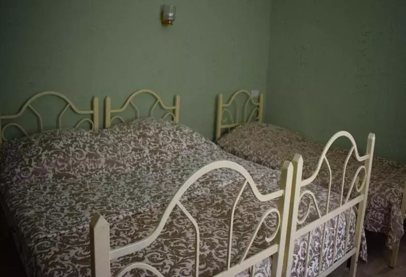 Majatalo Benson Adventures Resort