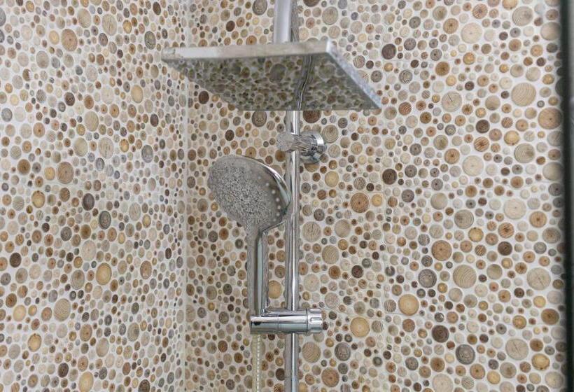 پانسیون Corallo House