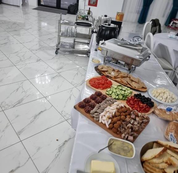 Pensão Evenimente Edelweiss