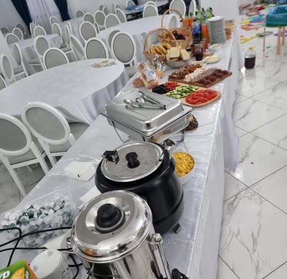 Pensão Evenimente Edelweiss