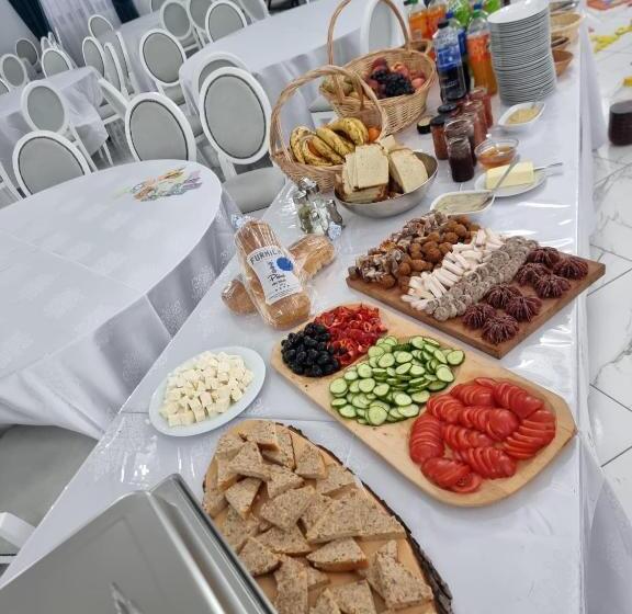 Pensão Evenimente Edelweiss