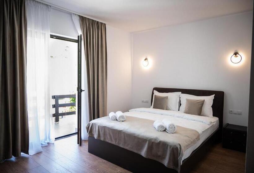 Pensão Evenimente Edelweiss