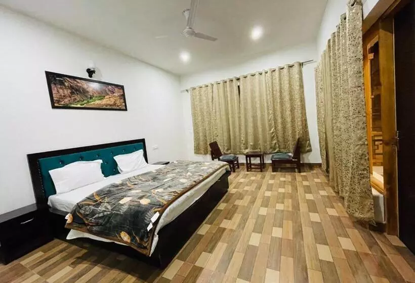 پانسیون Lawang Residency Ladakh