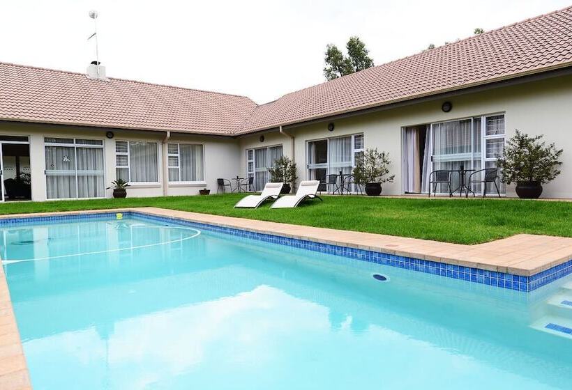 Bed & Breakfast Amohela Guesthouse