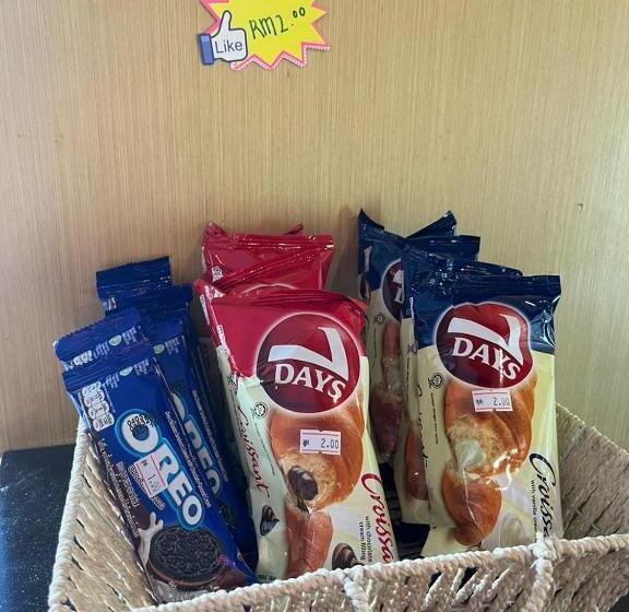 Отель Eight Days Boutique