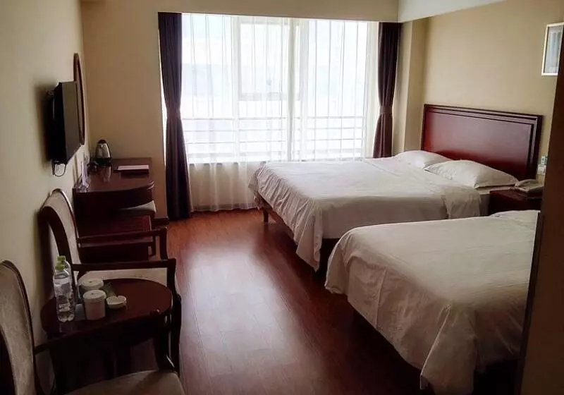 Hotelli Greentree Inn Shandong Zibo Railway Station Jinjing Avenue Business