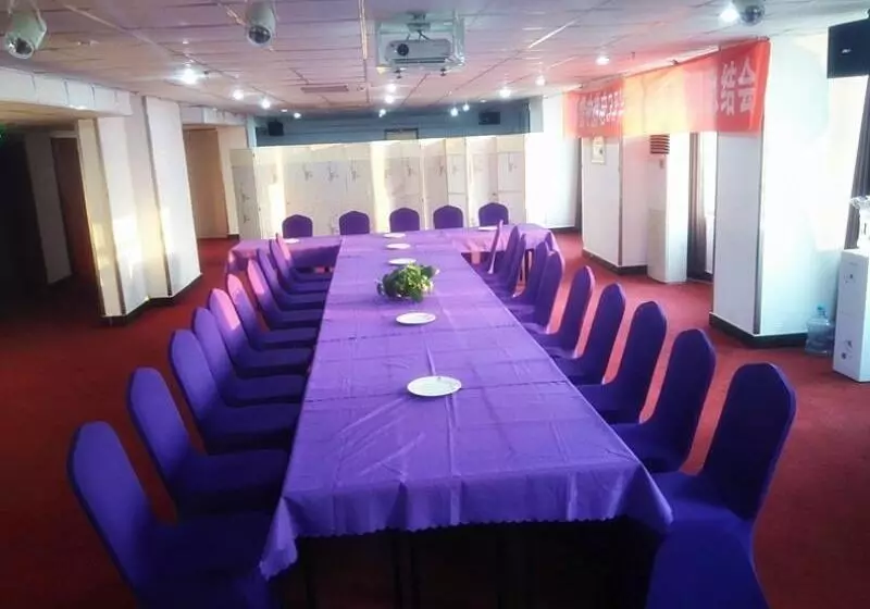 Hotelli Greentree Inn Shandong Zibo Railway Station Jinjing Avenue Business